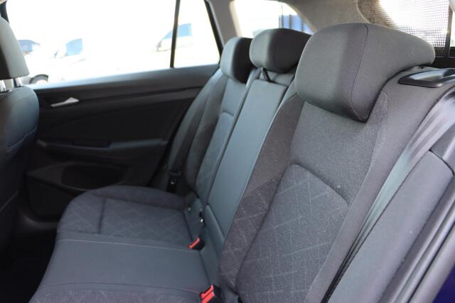 Volkswagen GOLF Variant 1.0 eTSI Life 110pk DSG7