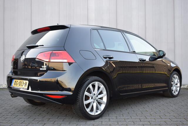 Volkswagen GOLF 1.2 TSi Highline ECC | Full Map Navi | Alcantara | Telefonie | Sportstoelen