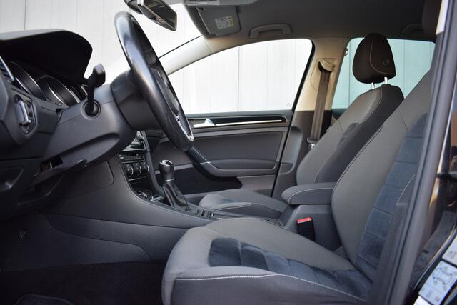 Volkswagen GOLF 1.2 TSi Highline ECC | Full Map Navi | Alcantara | Telefonie | Sportstoelen
