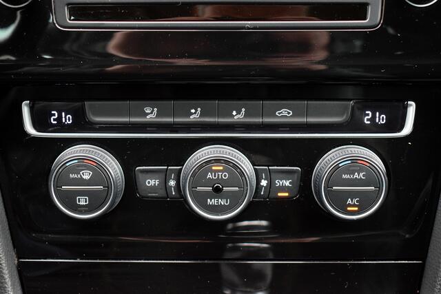 Volkswagen GOLF 1.2 TSi Highline ECC | Full Map Navi | Alcantara | Telefonie | Sportstoelen