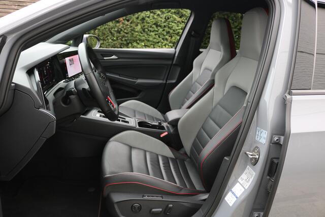 Volkswagen GOLF 2.0 TSI GTI 245PK (Sportleder/Memory Navi/Camera Carplay ACC IQ-Light 19InchLMV PrivacyGlass)