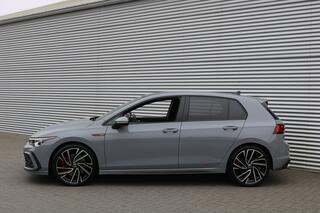 volkswagen-golf-2.0-tsi-gti-245pk-(