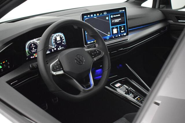 Volkswagen GOLF 1.5 272PK eHybrid GTE Trekhaak 360Camera Head-Up Panoramadak Keyless Navigatie
