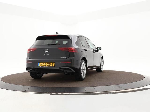 Volkswagen GOLF Life Edition PHEV 1.5 eHybrid 204pk DSG automaat | Apple Carplay | Android auto | fabrieksgarantie t/m 05-02-2029 of 100.000km
