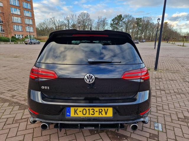 Volkswagen GOLF 2.0 TSI GTI, Navi, Camera, Maxton design, 19 inch, 230pk,