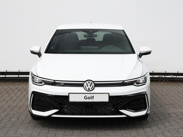 Volkswagen GOLF 1.5 eTSI R-Line Edition | Trekhaak | 360 Camera | Keyless | Navigatie | Stoel- en Stuurverwarming | NL-Auto |