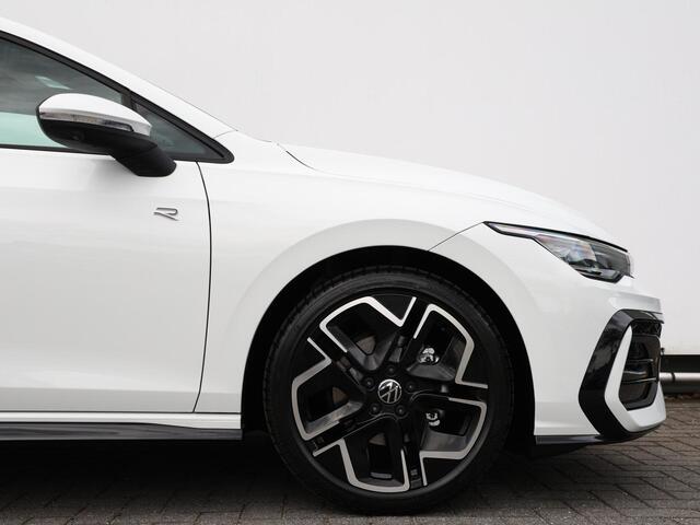 Volkswagen GOLF 1.5 eTSI R-Line Edition | Trekhaak | 360 Camera | Keyless | Navigatie | Stoel- en Stuurverwarming | NL-Auto |