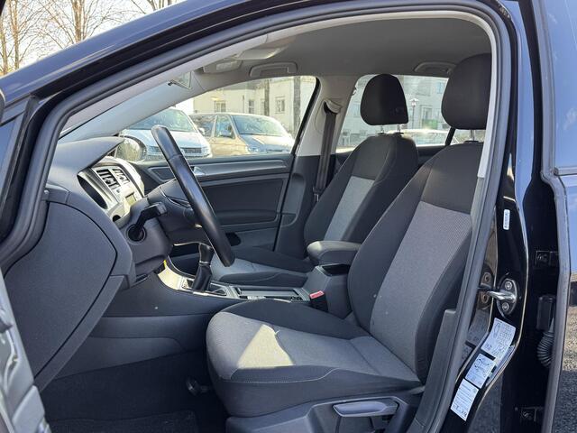 Volkswagen GOLF 1.0 TSI Edition