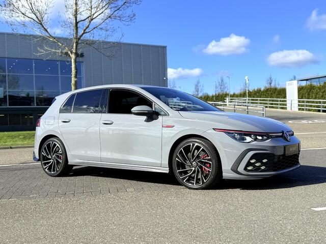 Volkswagen GOLF 8 2.0 TSI GTI DSG IQ HDUP ACC DCC CAMERA