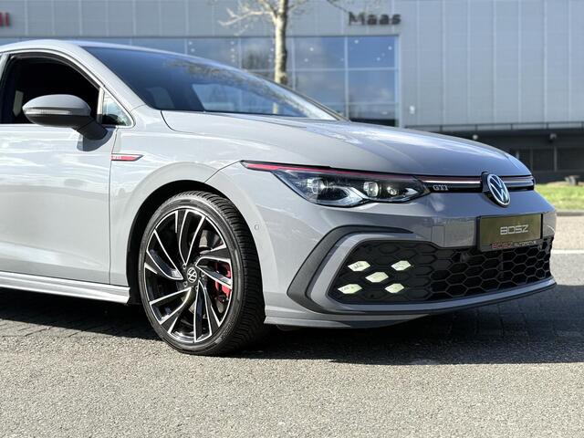 Volkswagen GOLF 8 2.0 TSI GTI DSG IQ HDUP ACC DCC CAMERA