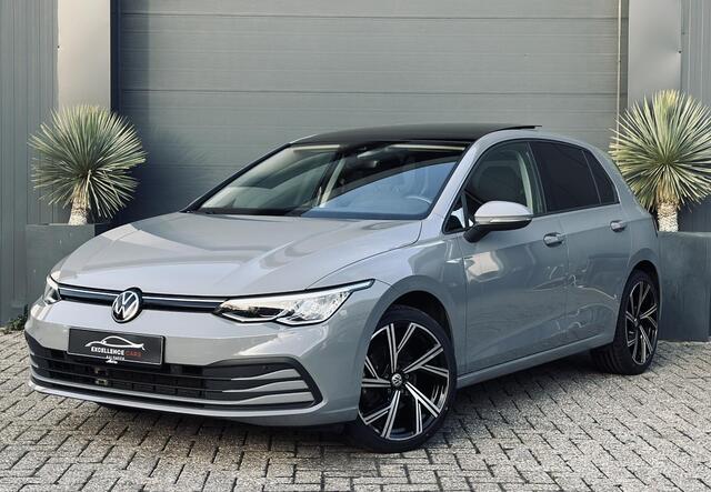 Volkswagen GOLF 1.5 TSI Highline Pano/Navi/AppleCarPlay