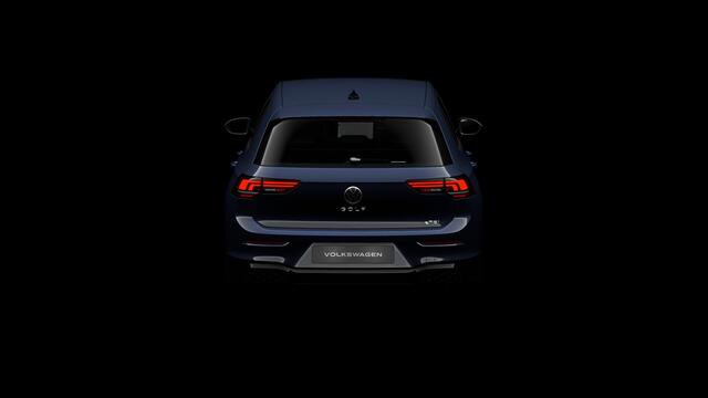 Volkswagen GOLF 1.5 eTSI 116 7DSG R-Line Edition | 'App-Connect' draadloze smartphone integratie | Achterbank in ongelijke delen neerklapbaar incl. middenarmsteun en doorlaadmogelijkheid | Afstandscontrolesysteem (Front Assist)