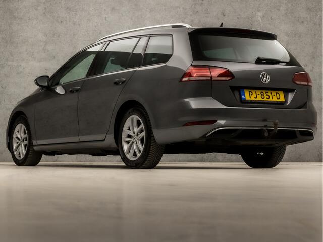 Volkswagen GOLF Variant 1.0 TSI Sportline (APPLE CARPLAY, GROOT NAVI, CLIMATE, ADAPTIVE CRUISE, SPORTSTOELEN, GETINT GLAS, LM VELGEN, PARKEERSENSOREN, TREKHAAK, NIEUWE APK, NIEUWSTAAT)
