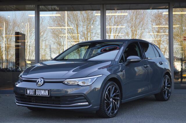 Volkswagen GOLF 1.5 eTSI Style DSG Led Navi Virtual Memory Camera CarPlay Afn.trekh Pdc