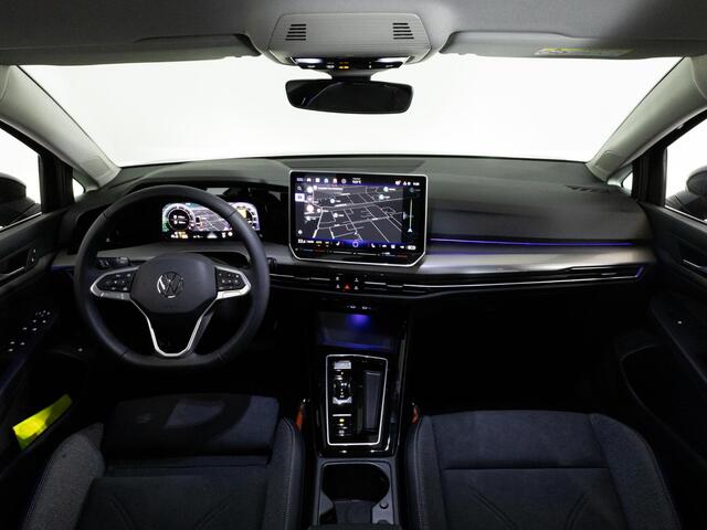 Volkswagen GOLF Style Edition 1.5 eHybrid 204 PK | Trekhaak | 144 km elek. actieradius* | Stuur & Stoelverwarming | Achteruitrijcamera |