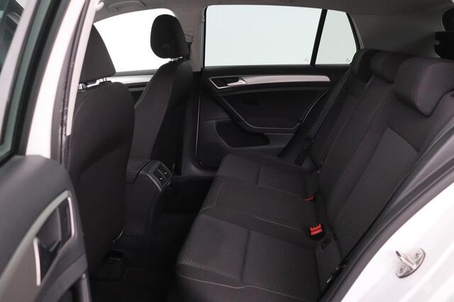 Volkswagen GOLF 1.0 TSI Comfortline | Navigatie | Climate control | Bluetooth | Cruise control
