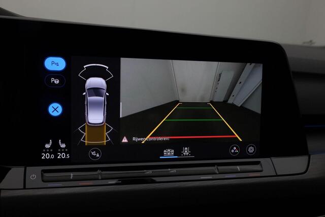 Volkswagen GOLF 1.5 eTSI 150 pk DSG Style | Geheugenstoel | IQ Light | Adaptief onderstel | Harman/Kardon | Achteruitrijcamera | Navigatie
