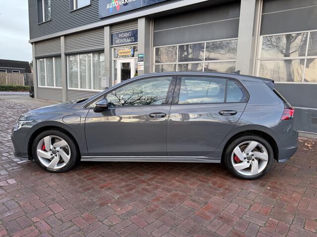 Volkswagen GOLF GTE 245pk 18inch,adoptieve Bj 2022 km 64.000 245PK 1e eigenaar
