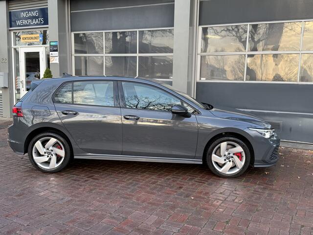 Volkswagen GOLF GTE 245pk 18inch,adoptieve Bj 2022 km 64.000 245PK 1e eigenaar