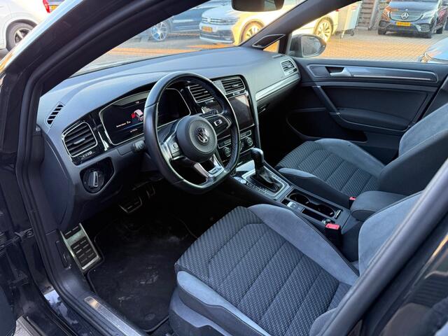 Volkswagen GOLF 1.5 TSI 2x R-line DSG LED Camera Virtueel Cockpit