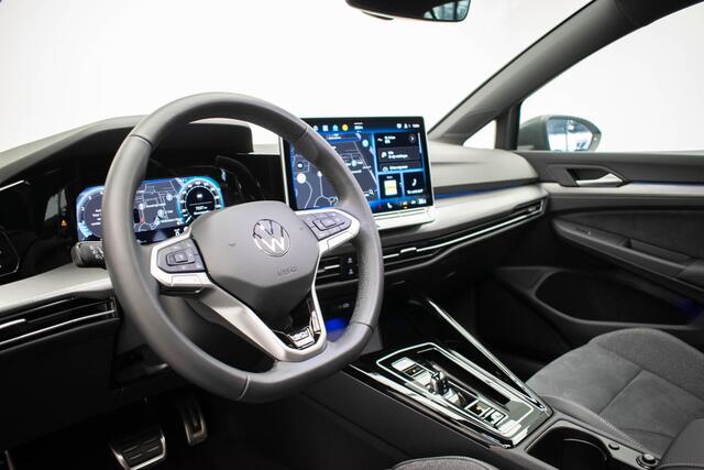 Volkswagen GOLF 8.5 1.5 eTSI |NWE Model|Pano|Massage|Memory|HUD|ACC