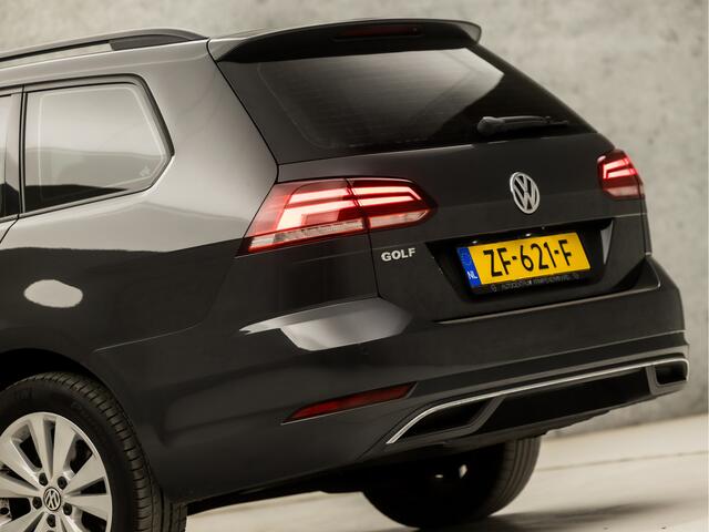 Volkswagen GOLF Variant 1.0 TSI Sportline Automaat (CLIMATE, GETINT GLAS, LEDEREN SPORTSTOELEN, ADAPTIVE CRUISE, PARKEERSENSOREN, NIEUWE APK, NIEUWSTAAT)