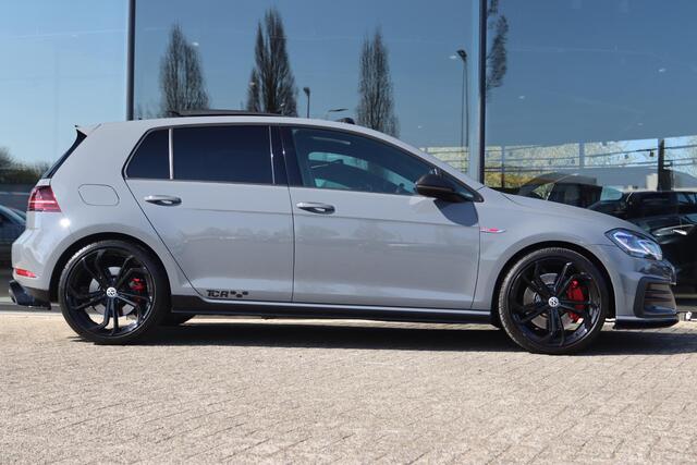 Volkswagen GOLF 2.0 TSI GTI TCR | PANO | MILLTEK | LED | ACC | CARPLAY | VIRT. COCKPIT | DYNAUDIO | CAMERA | KEY-LESS