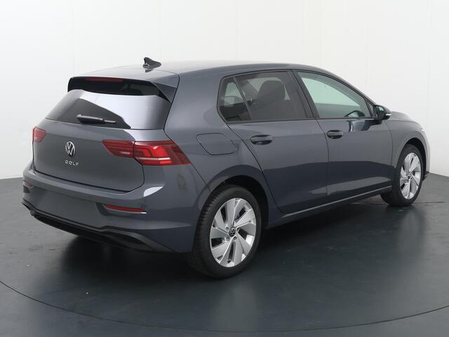Volkswagen GOLF 8 Life Edition 1.5 TSI 85 kW / 116 pk 6-versn. | Achteruitrijcamera | LED | Adaptive cruise control |