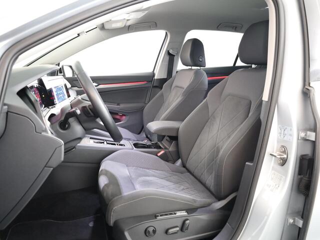 Volkswagen GOLF 1.4 eHybrid Style 204 pk Automaat (DSG) | Navigatie | Parkeersensoren (Park assist) | Achteruitrijcamera | Adaptieve cruise control | Autom. airco |