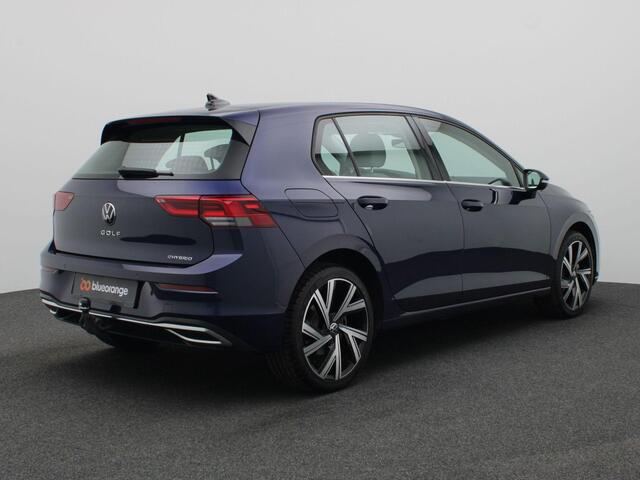 Volkswagen GOLF 1.4 eHybrid Style 204PK DSG Adaptieve Cruise Controle, Lane Assist, Keyless, Achteruitrijcamera, Stoel-stuurverwarming, Memorystoel, Trekhaak, 18" LM Velgen