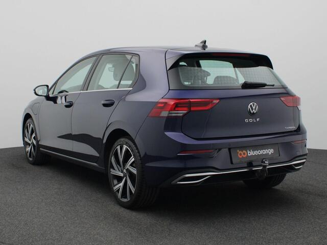 Volkswagen GOLF 1.4 eHybrid Style 204PK DSG Adaptieve Cruise Controle, Lane Assist, Keyless, Achteruitrijcamera, Stoel-stuurverwarming, Memorystoel, Trekhaak, 18" LM Velgen