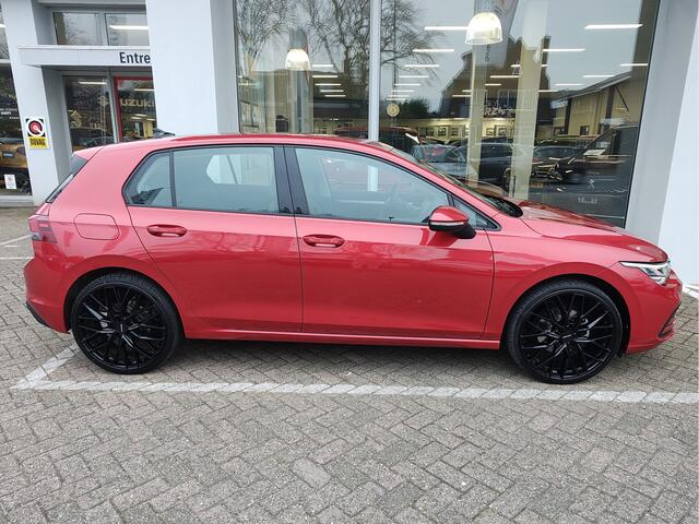 Volkswagen GOLF 1.0 eTSI LIFE AUTOMAAT Virtual Cockpit | 20" Sportvelgen | Carplay/Android