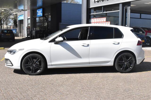Volkswagen GOLF 1.0 TSI Golf Apple Carplay/Android.Keyless.Led.PDC.Cruise control 12 mnd BOVAG garantie Whatsapp 06-53188999