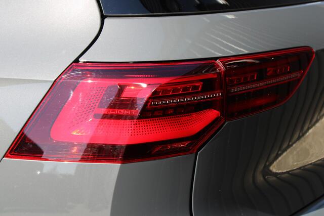 Volkswagen GOLF 2.0 TSI GTI CLUBSPORT HARMAN KARDON LEER MEMORY PA