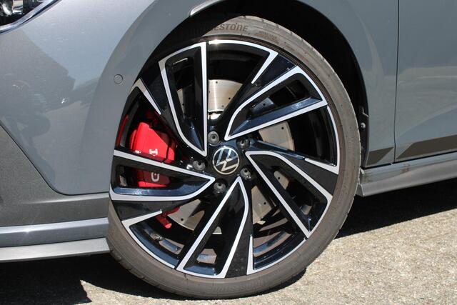 Volkswagen GOLF 2.0 TSI GTI CLUBSPORT HARMAN KARDON LEER MEMORY PA