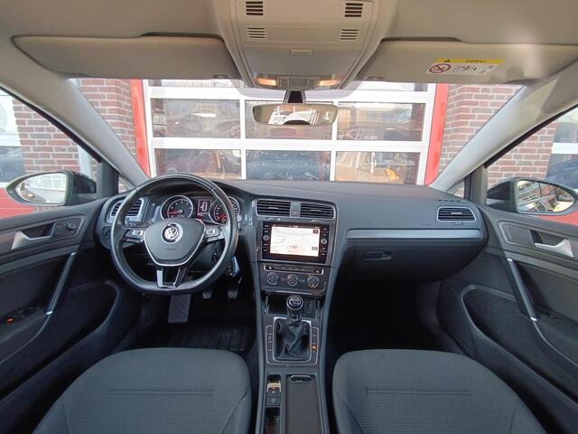 Volkswagen GOLF Variant 1.5 TSI Comfortline, adapt. cruise, carplay