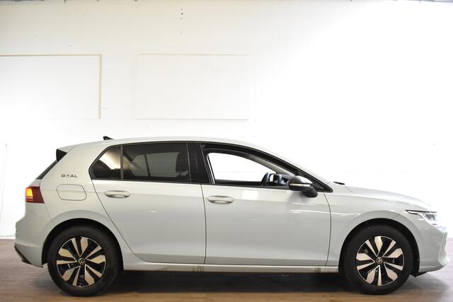 Volkswagen GOLF 1.5 TSI LIFE GOAL TREKHAAK/NAVI/STUURVERW.
