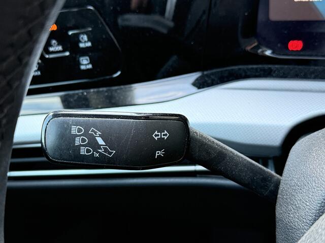 Volkswagen GOLF BWJ 2021 1.0 TSI 111 PK Life APPLE & ANDROID / CLIMA / CRUISE / PDC V+A / LMV /