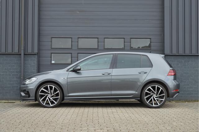 Volkswagen GOLF 1.5 TSI Highline Business R-LINE | AUTOMAAT | ACC | CAMERA |
