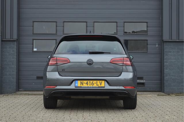 Volkswagen GOLF 1.5 TSI Highline Business R-LINE | AUTOMAAT | ACC | CAMERA |