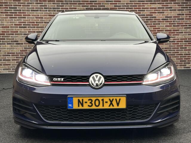 Volkswagen GOLF 2.0 TSI GTI Performance Panorama Virtual DSG Stoelverwarming