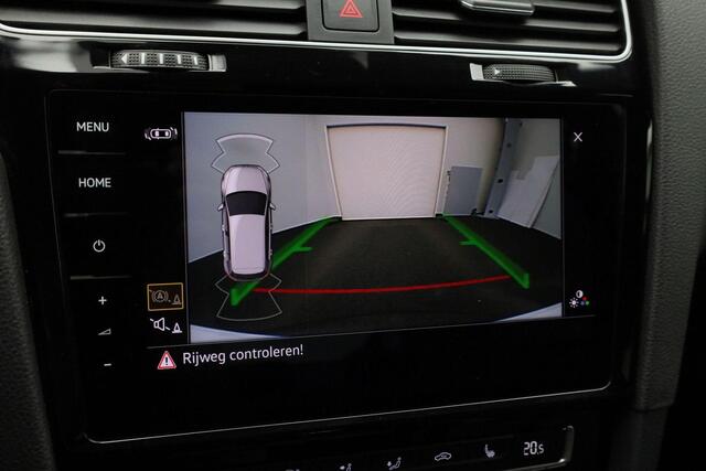 Volkswagen GOLF 1.4 TSI 204 pk DSG PHEV GTE Limited Edition 085/200 | Panoramadak | Leder | Geheugenstoel | Navigatie Discover Pro | Virtual Cockpit | Achteruitrijcamera | Stoelverwarming