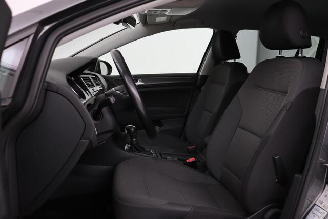 Volkswagen GOLF Variant 1.0 TSI Comfortline | Navigatie | Parkeerhulp | Automaat | Adapt. Cruise |