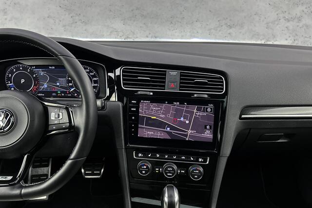 Volkswagen GOLF 2.0 TSI 4Motion R | Akrapovic | Panoramadak | Lederen Bekleding | Adaptieve cruise control | Elektrisch verstelbare en verwarmbare stoelen
