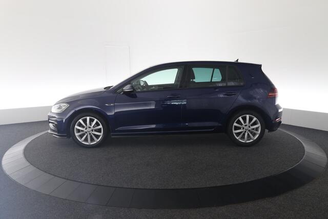 Volkswagen GOLF 1.5 TSI Highline Business R