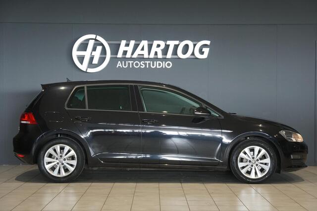 Volkswagen GOLF 1.0 TSI Comfortline + APPLE CARPLAY / DAB