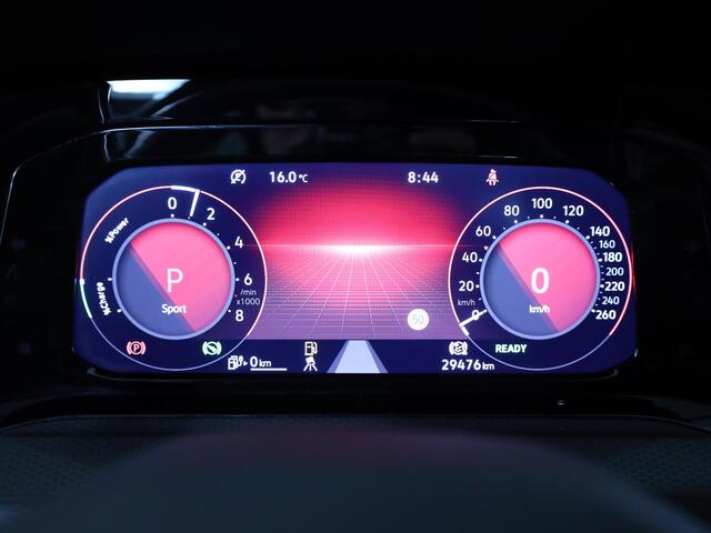 Volkswagen GOLF 1.4 eHybrid GTE 245 pk Automaat (DSG) | Navigatie | Parkeersensoren | Adaptieve cruise control | Stoelverwarming | Full-LED koplampen |