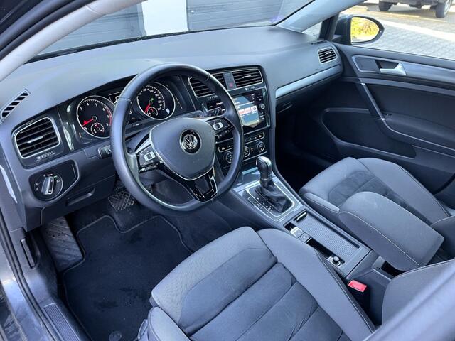 Volkswagen GOLF Bluemotion 1.5 TSI Comfort Buisness