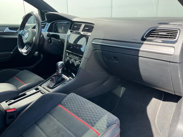 Volkswagen GOLF 2.0 TSI GTI Performance Pano / Key Less / Virtual Cockpit / Led