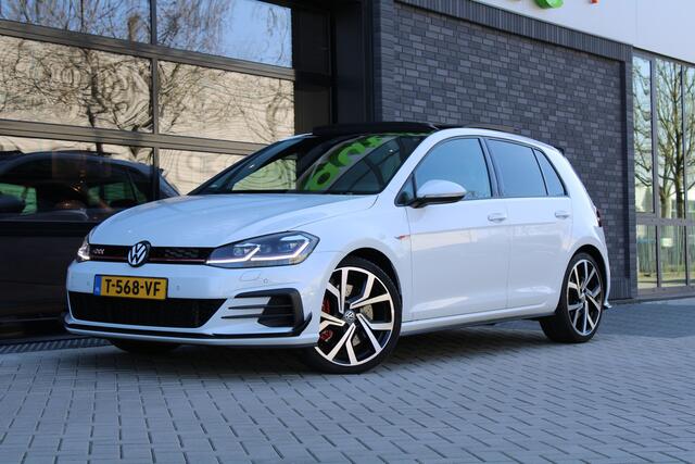 Volkswagen GOLF 2.0 TSI GTI Performance | PANO | MAXTON | CARBON STUUR | KEYLESS | DYNAUDIO |